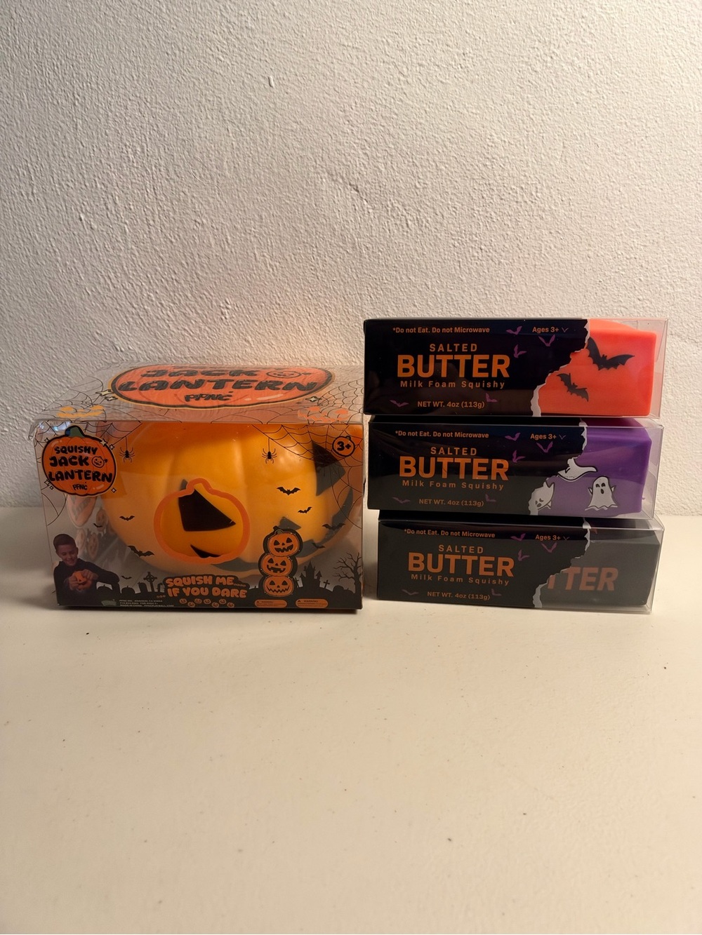 Milk Foam Squishy & Jack-O'-Lantern Squishy - Orange